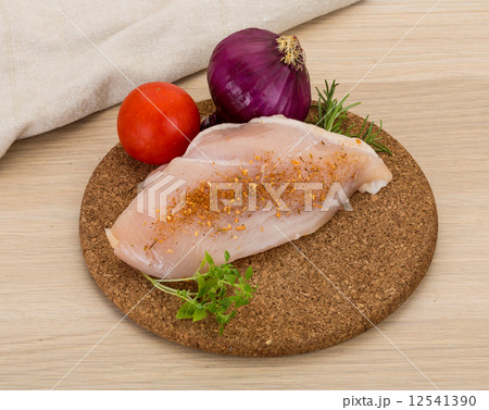 Raw chicken breast Raw chicken breast 12541390