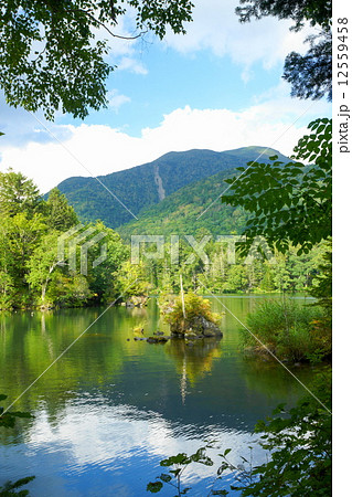 夏の阿寒湖 (釧路市) 夏の阿寒湖 (釧路市) 12559458
