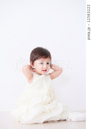 赤ちゃん 12563222