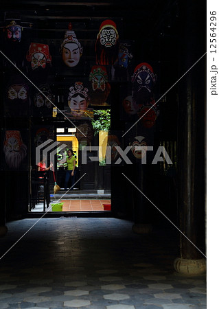 ホイアンの民家 12564296