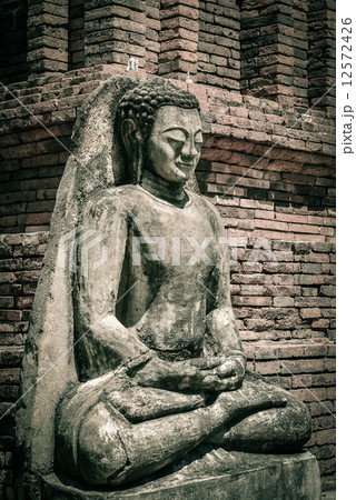 Old buddha 12572426