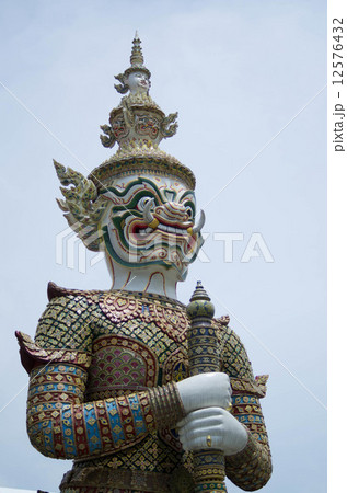 タイのヤック像 12576432