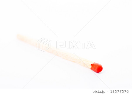 Match and matchbox isolated 12577576