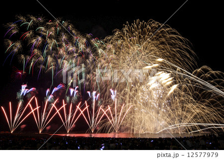 ぎおん柏崎まつり　海の大花火大会 12577979