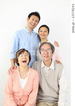 二世代家族 12578241