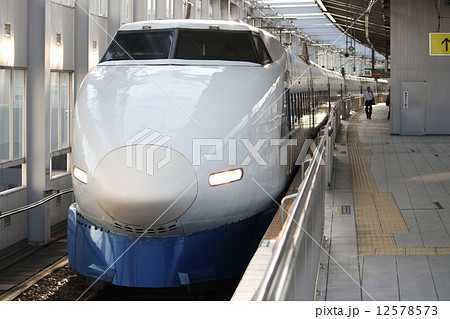 東海道・山陽新幹線100系（小倉駅） 12578573