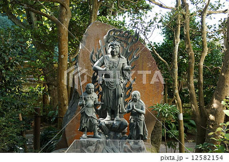 鎌倉成就院の不動明王立像 12582154