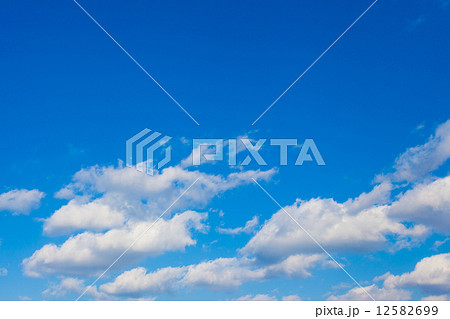 綿雲と青空 綿雲と青空 12582699