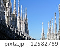 イタリア　ミラノ　ドゥオーモ  12582789