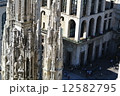 イタリア　ミラノ　ドゥオーモ  12582795