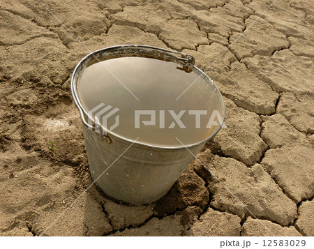 bucket full of water bucket full of water 12583029