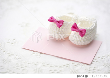 手編みのベビーシュズ 12583030