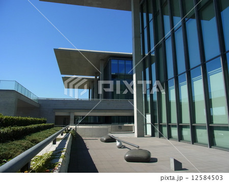 兵庫県立美術館 兵庫県立美術館 12584503