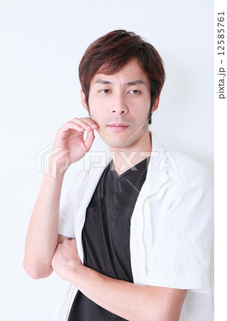 中年男性 中年男性 12585761
