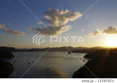 夕暮れの海15 夕暮れの海15 12585924