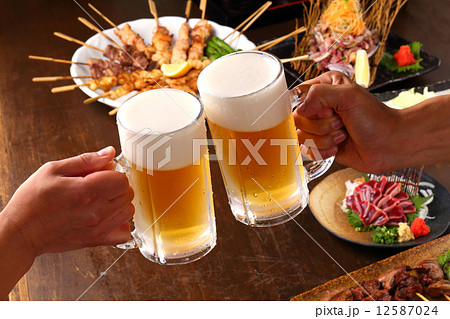 ビールとおつまみ ビールとおつまみ 12587024