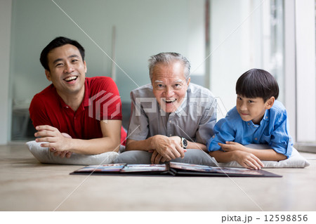 Three generation 12598856