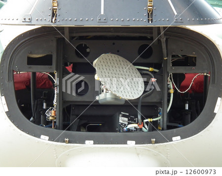 CH-47J のレーダードーム開放状態 12600973