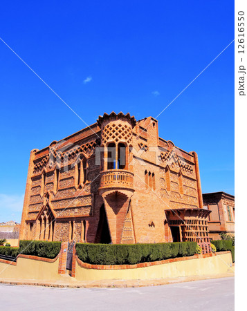 Colonia Guell Colonia Guell 12616550