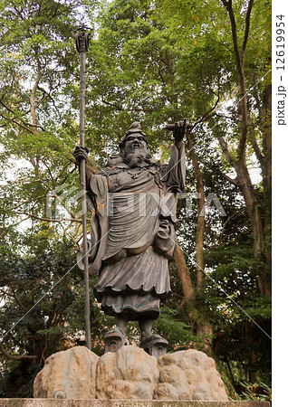 金峯山寺 脳天大神 龍王院 役行者像 3 金峯山寺 脳天大神 龍王院 役行者像 3 12619954