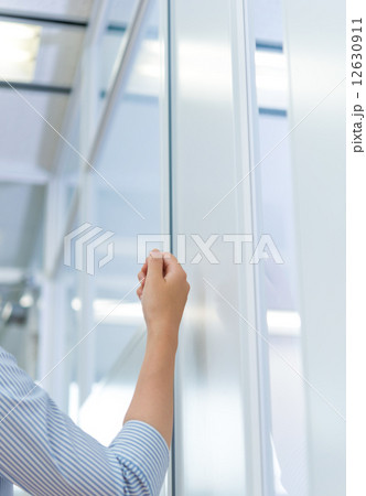 ドアノック ドアノック 12630911