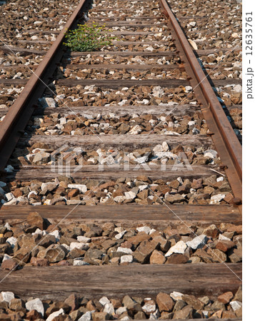 railroad track railroad track 12635761
