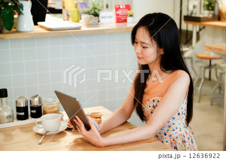 Cafe with two girls Cafe with two girls 12636922