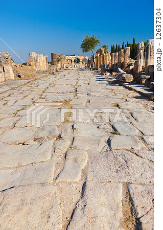 Old ruins at Pamukkale Turkey Old ruins at Pamukkale Turkey 12637304