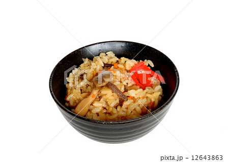 家庭のきのこご飯に紅ショウガ:男の手料理 12643863