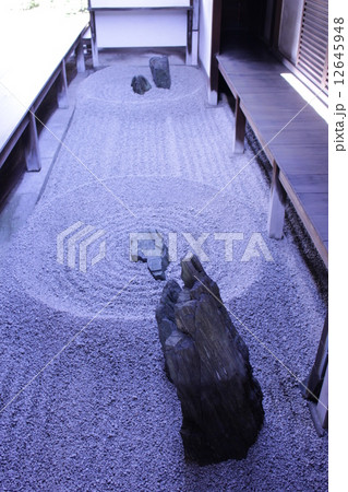 日本庭園 12645948