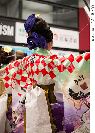 土佐の夏　よさこい祭りは楽しい　よさこい２０１４　本祭１日目　帯屋町アーケード 12646355