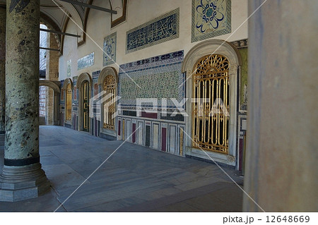 トルコ・イスタンブール　トプカプ宮殿 12648669