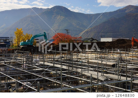 小学校建設現場 12648830