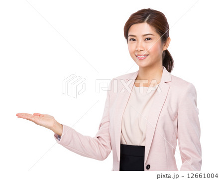 Asian businesswoman with hand show with blank sign 12661004
