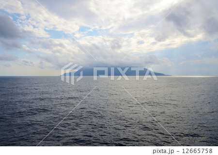 北海道　知床半島 12665758
