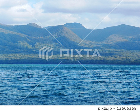 支笏湖と樽前山　2014初秋 12666368