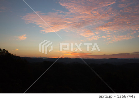 朝焼け 12667443