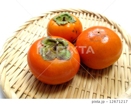 収穫した柿　 12671217