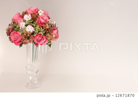 秋バラのブーケ 12671870