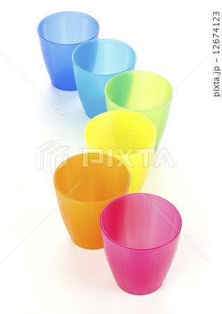 プラスチックカップ 12674123