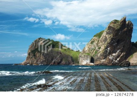 青森　佐井村　願掛岩 12674278