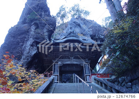 榛名神社 双龍門 鉾岩 紅葉 榛名神社 双龍門 鉾岩 紅葉 12674766