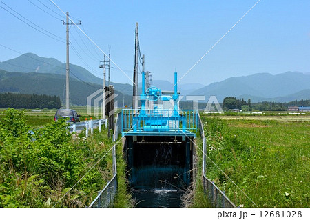 開水路落差工用発電 開水路落差工用発電 12681028