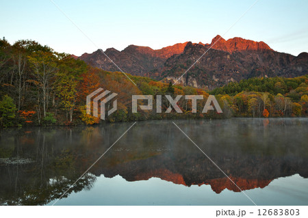 長野 戸隠 鏡池 長野 戸隠 鏡池 12683803