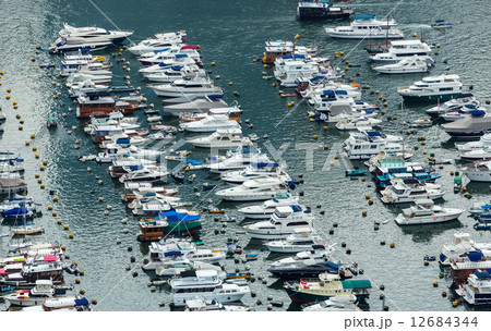 Aberdeen typhoon shelter Aberdeen typhoon shelter 12684344