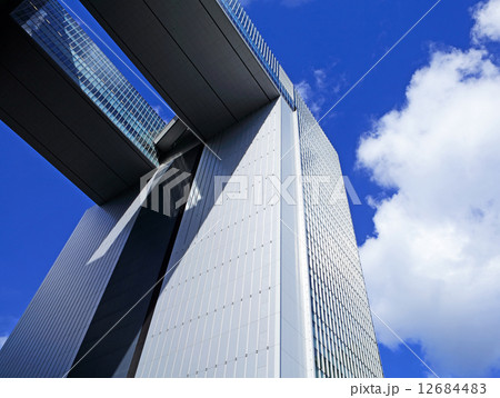 Office building 12684483