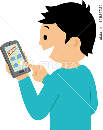 スマホで学生旅行のサイトを見る男子学生 スマホで学生旅行のサイトを見る男子学生 12687589