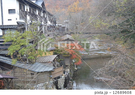 紅葉のころの湯西川温泉宿 2 紅葉のころの湯西川温泉宿 2 12689608