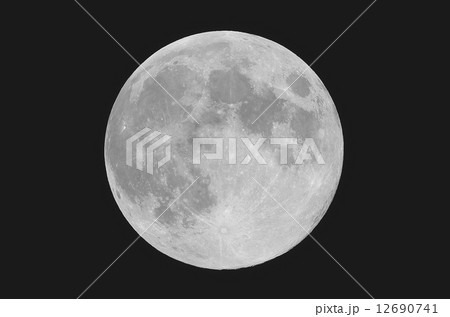 満月 満月 12690741