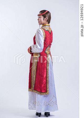 民族衣装の内モンゴル女性の写真素材 [12694921] - PIXTA